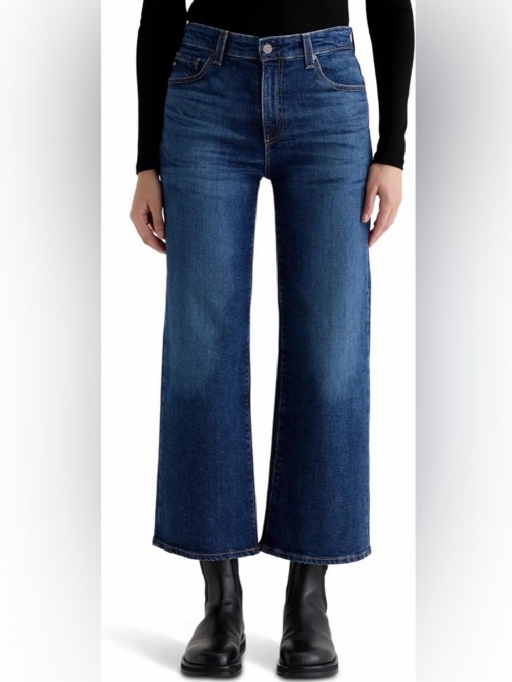 AG Jeans Adriano Goldschmied Saige
Wide Leg Crop
Mid Rise
Size 25
